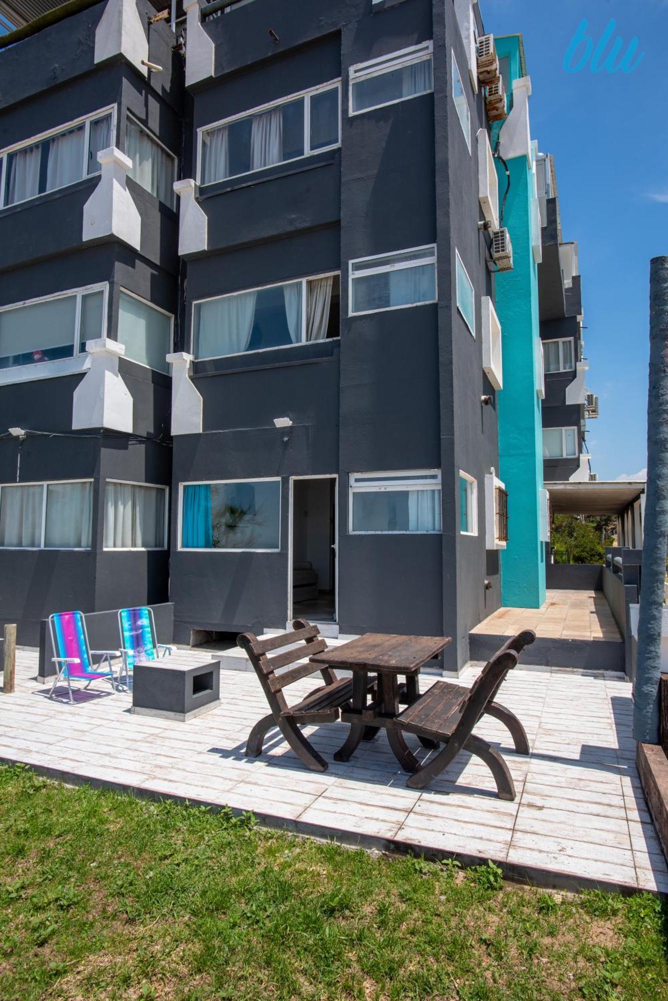 Blu Apartment